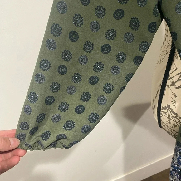 Alya Olive green Navy romper size XS - Picture 4 of 9